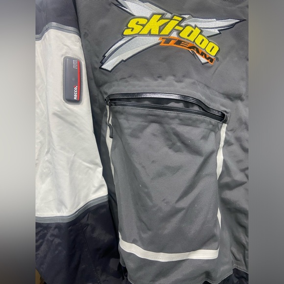 Ski-Doo Snowmobile 3M Scotch-lite Reflective Recco))) Avalanche Rescue Sys.Shell - Picture 11 of 16